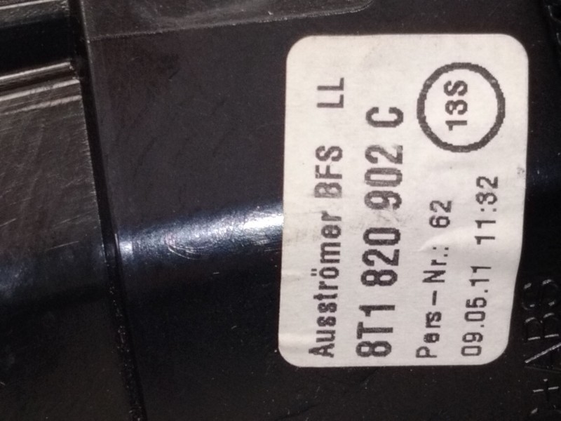 Recambio de aireador derecho para audi a5 (8t3) 2.0 tdi referencia OEM IAM 8T1820902  