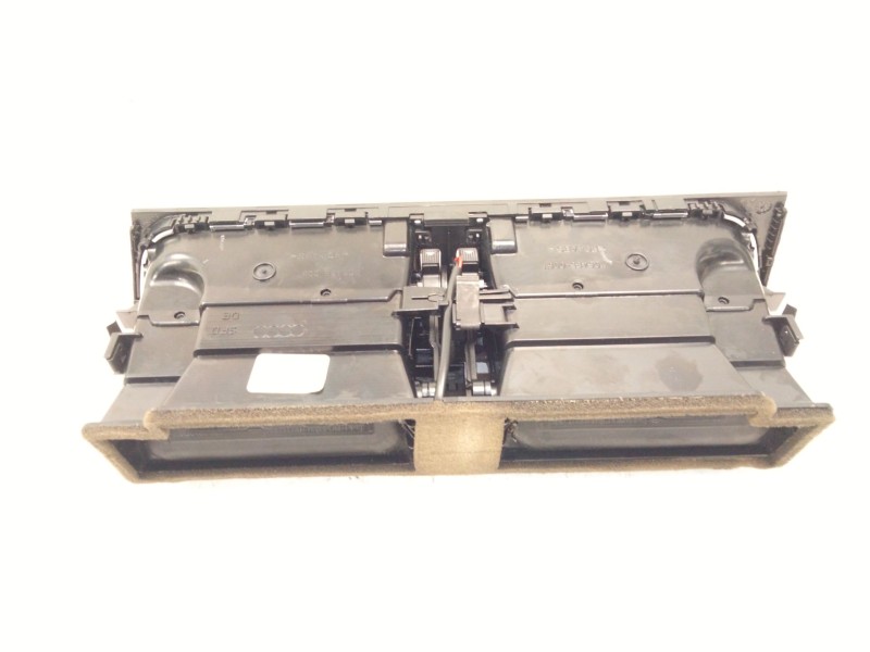 Recambio de aireador central para audi a5 (8t3) 2.0 tdi referencia OEM IAM 8T1820951  