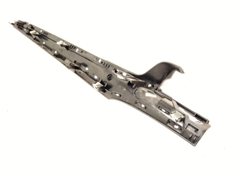Recambio de moldura para mercedes-benz clase c (w205) c 220 bluetec / d (205.002, 205.004) referencia OEM IAM A2056800571  