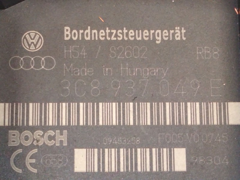 Recambio de caja fusibles para volkswagen scirocco iii (137, 138) 1.4 tsi referencia OEM IAM 3C8937049  