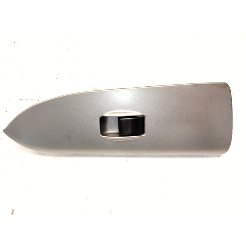 Recambio de mando elevalunas delantero derecho para mazda 323 f vi (bj) 1.6 (bj10m) referencia OEM IAM   