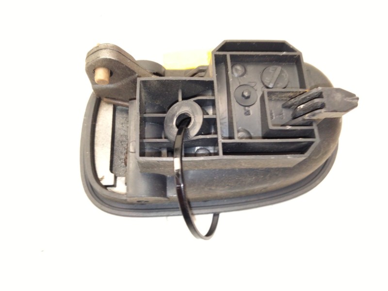 Recambio de maneta interior trasera izquierda para mazda 323 f vi (bj) 1.6 (bj10m) referencia OEM IAM   