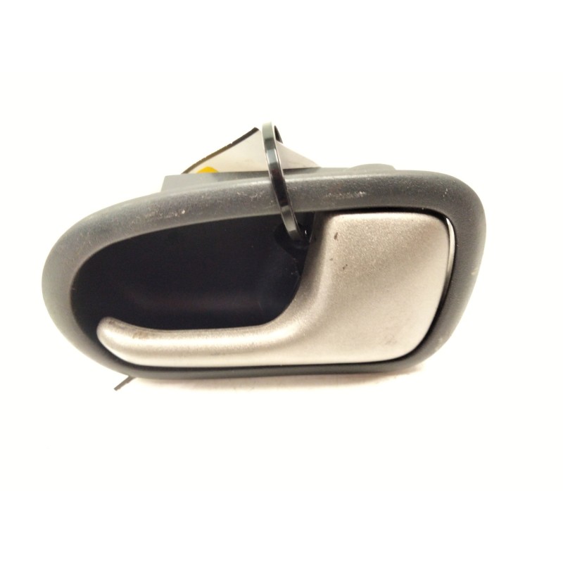 Recambio de maneta interior delantera derecha para mazda 323 f vi (bj) 1.6 (bj10m) referencia OEM IAM   