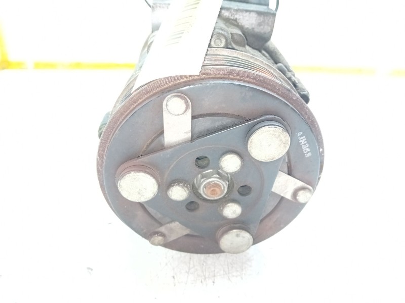 Recambio de compresor aire acondicionado para opel combo furgoneta/monovolumen (x12) 1.3 cdti (b05) referencia OEM IAM 51893889 