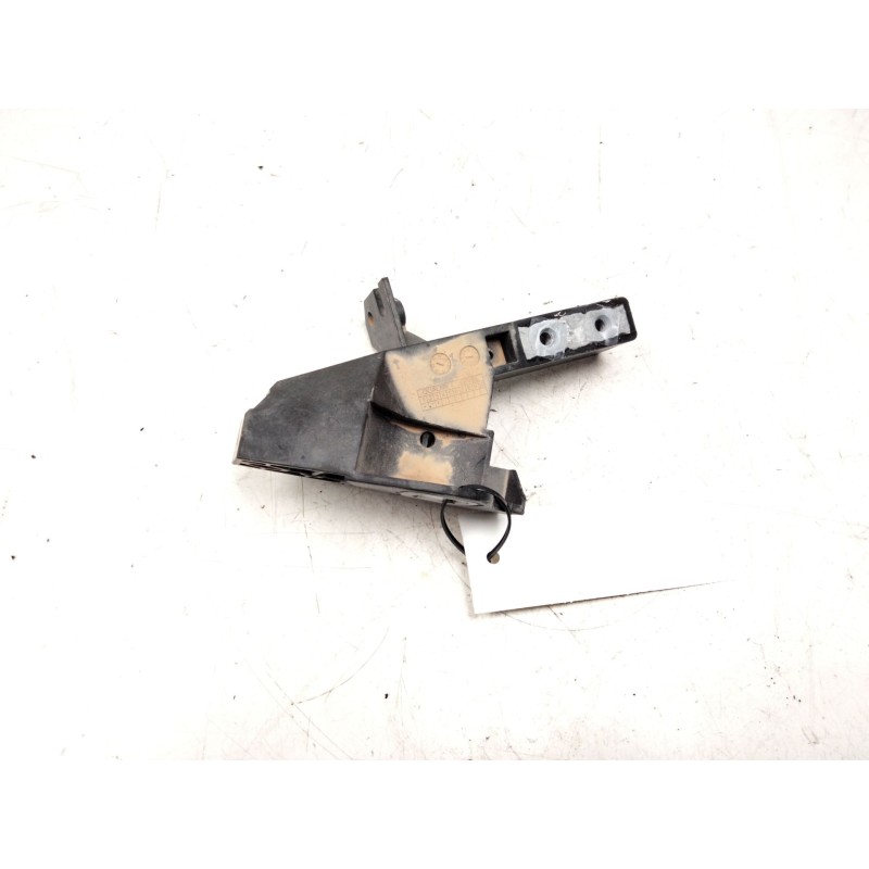 Recambio de soporte faro izquierdo para mercedes-benz clase c (w205) c 220 bluetec / d (205.002, 205.004) referencia OEM IAM   