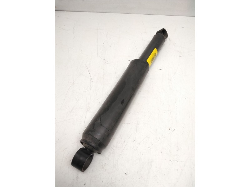 Recambio de amortiguador trasero para nissan terrano ii (r20) 2.7 tdi 4wd referencia OEM IAM 562102X900 67381 MONROE