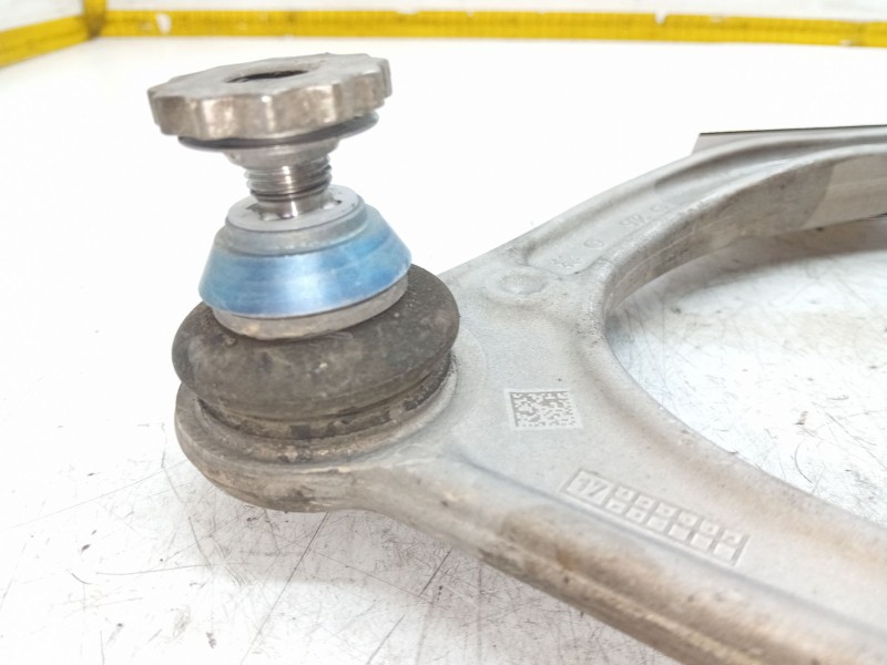 Recambio de brazo suspension superior delantero derecho para mercedes-benz clase c (w205) c 220 bluetec / d (205.002, 205.004) r