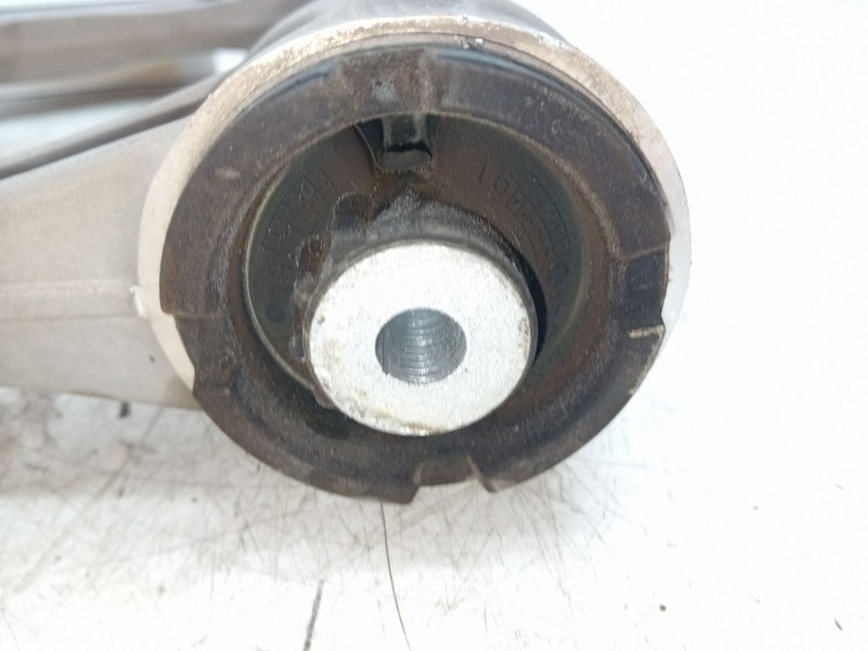 Recambio de brazo suspension superior delantero derecho para mercedes-benz clase c (w205) c 220 bluetec / d (205.002, 205.004) r