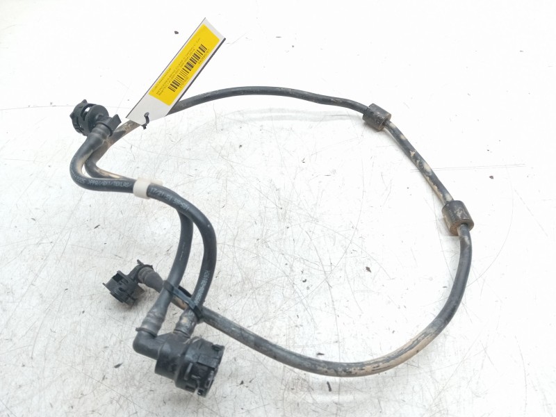 Recambio de tubo radiador para mercedes-benz clase c (w205) c 220 bluetec / d (205.002, 205.004) referencia OEM IAM A2055012225 