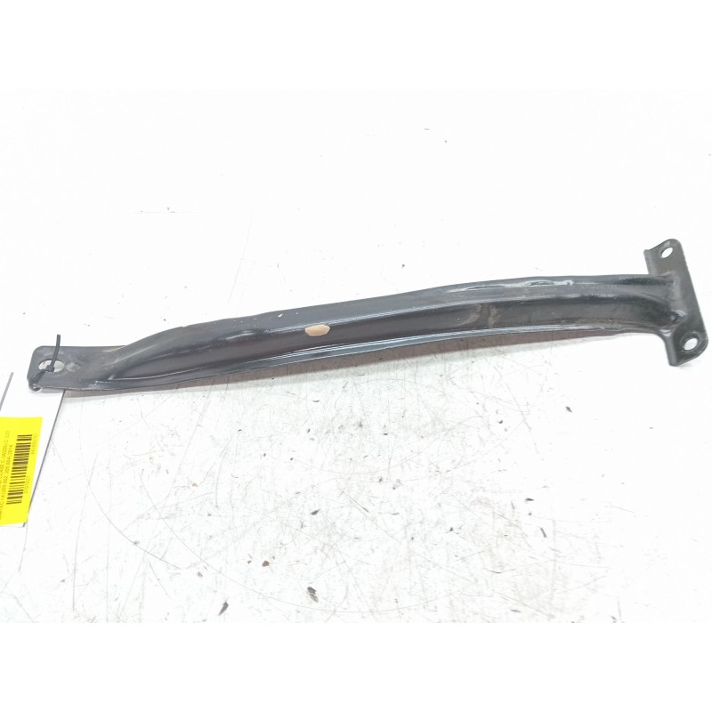 Recambio de soporte motor para mercedes-benz clase c (w205) c 220 bluetec / d (205.002, 205.004) referencia OEM IAM 1104690001  