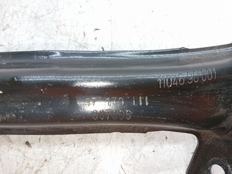 Recambio de soporte motor para mercedes-benz clase c (w205) c 220 bluetec / d (205.002, 205.004) referencia OEM IAM 1104690001  