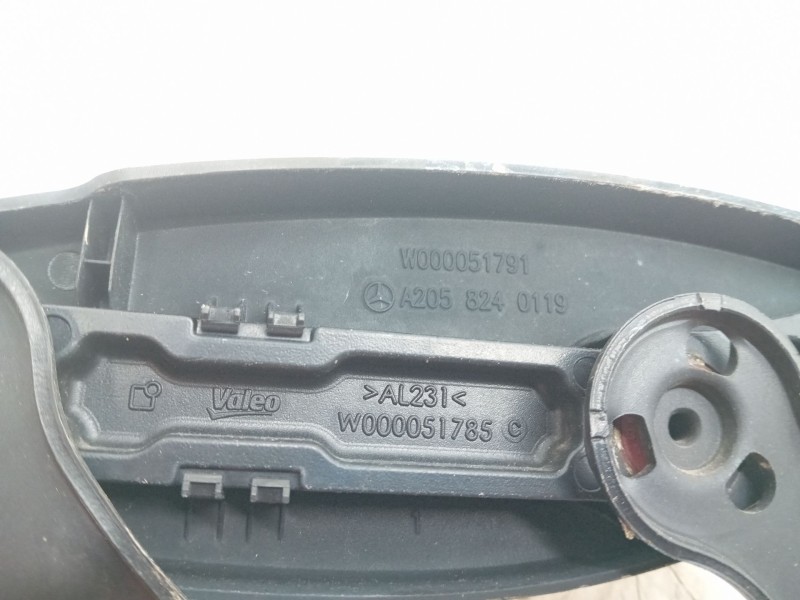 Recambio de brazo limpia delantero derecho para mercedes-benz clase c (w205) c 220 bluetec / d (205.002, 205.004) referencia OEM