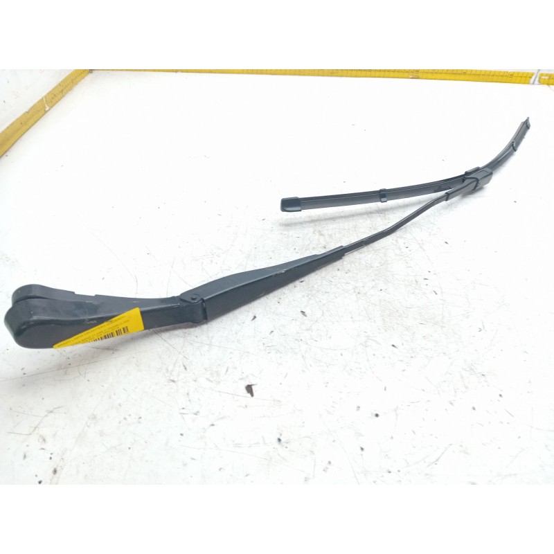 Recambio de brazo limpia delantero izquierdo para mercedes-benz clase c (w205) c 220 bluetec / d (205.002, 205.004) referencia O