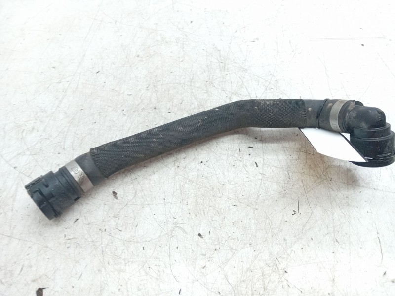 Recambio de tubo radiador para mercedes-benz clase c (w205) c 220 bluetec / d (205.002, 205.004) referencia OEM IAM  A0088997678