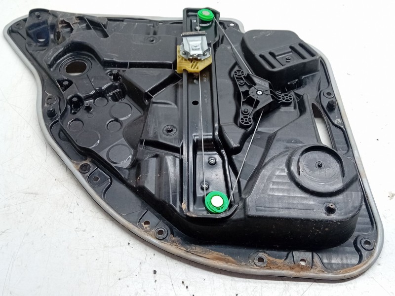 Recambio de elevalunas trasero derecho para mercedes-benz clase c (w205) c 220 bluetec / d (205.002, 205.004) referencia OEM IAM