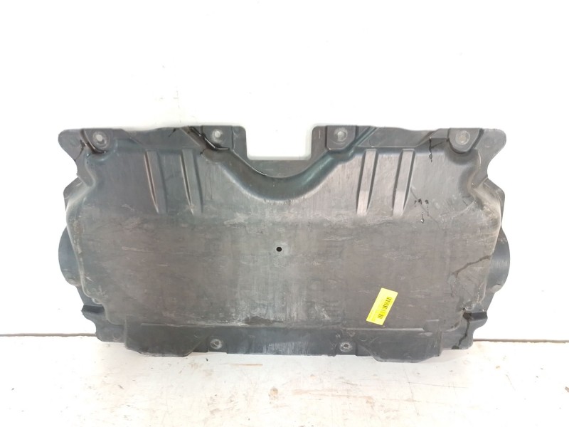 Recambio de cubrecarter para mercedes-benz clase c (w205) c 220 bluetec / d (205.002, 205.004) referencia OEM IAM   