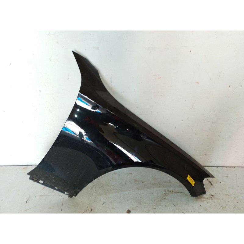 Recambio de aleta delantera derecha para mercedes-benz clase c (w205) c 220 bluetec / d (205.002, 205.004) referencia OEM IAM   