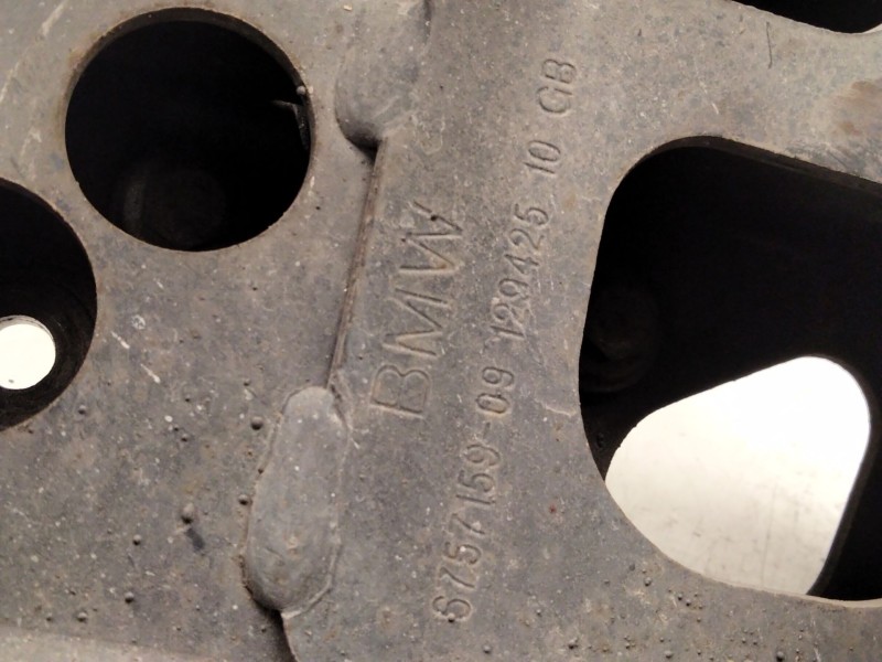 Recambio de mangueta trasera izquierda para mini mini (r50, r53) one referencia OEM IAM 12942510  