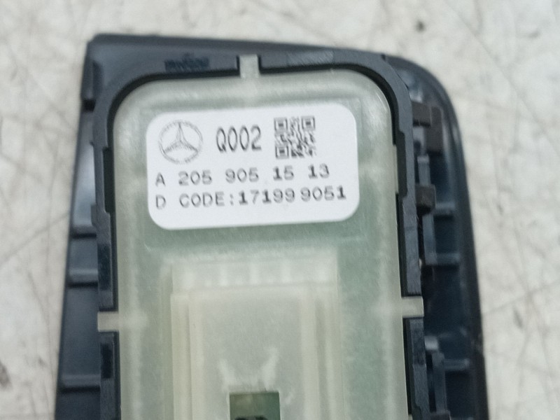 Recambio de mando elevalunas trasero derecho para mercedes-benz clase c (w205) c 220 bluetec / d (205.002, 205.004) referencia O