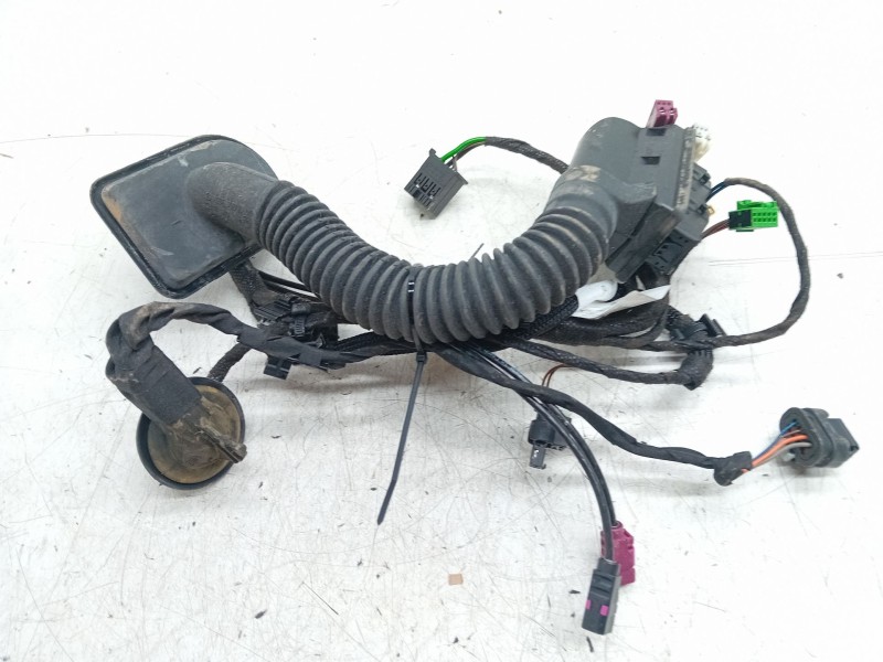 Recambio de instalacion puerta delantera izquierda para mercedes-benz clase c (w205) c 220 bluetec / d (205.002, 205.004) refere