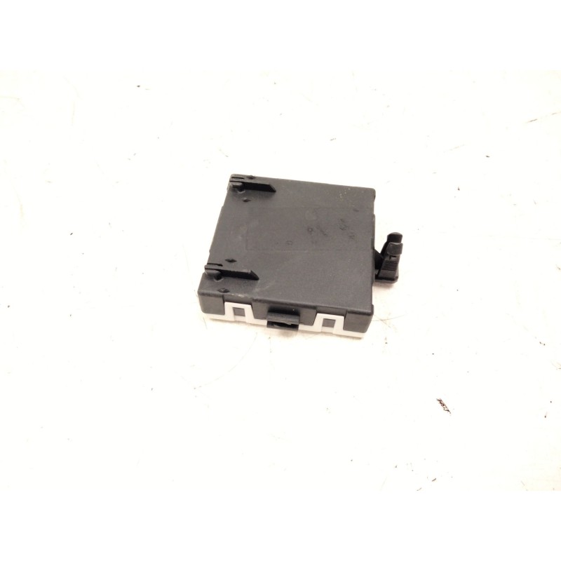 Recambio de modulo control puerta para mercedes-benz clase c (w205) c 220 bluetec / d (205.002, 205.004) referencia OEM IAM A205