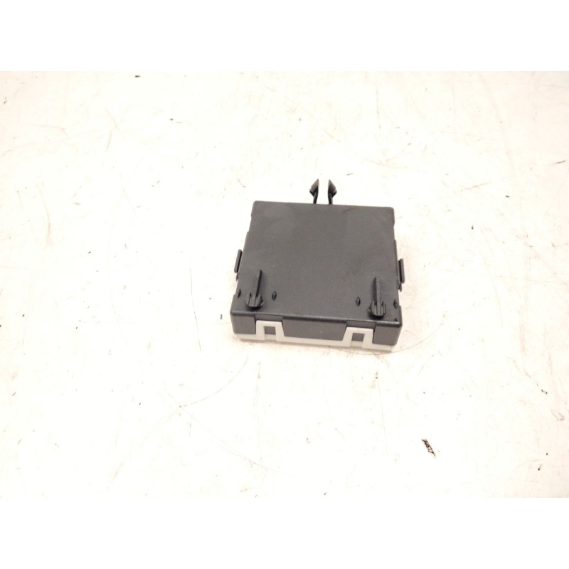 Recambio de modulo control puerta para mercedes-benz clase c (w205) c 220 bluetec / d (205.002, 205.004) referencia OEM IAM A205