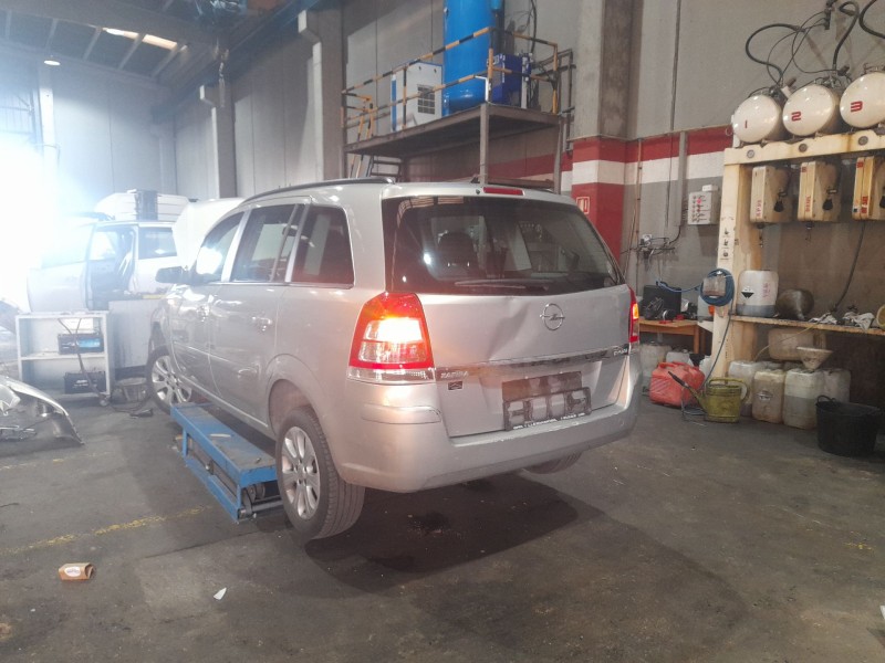 opel zafira / zafira family b (a05) del año 2008