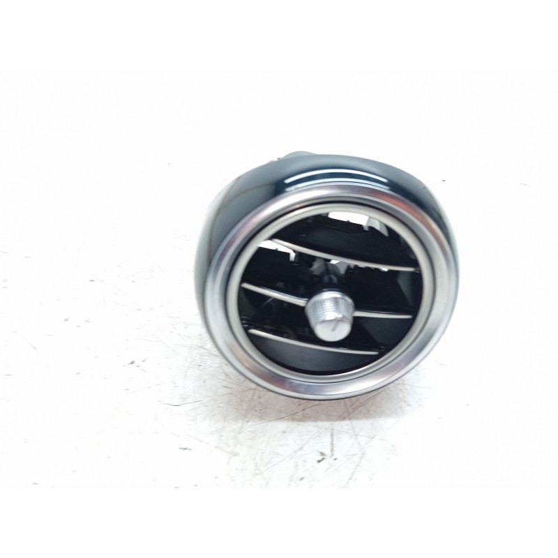 Recambio de aireador izquierdo para mercedes-benz clase c (w205) c 220 bluetec / d (205.002, 205.004) referencia OEM IAM A205830
