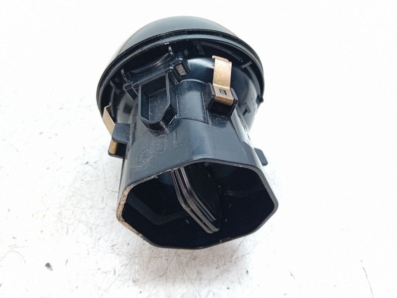 Recambio de aireador central para mercedes-benz clase c (w205) c 220 bluetec / d (205.002, 205.004) referencia OEM IAM A20583046