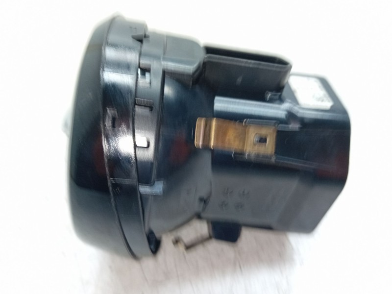 Recambio de aireador central para mercedes-benz clase c (w205) c 220 bluetec / d (205.002, 205.004) referencia OEM IAM A20583046