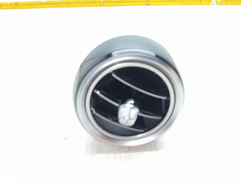 Recambio de aireador central para mercedes-benz clase c (w205) c 220 bluetec / d (205.002, 205.004) referencia OEM IAM A20583046