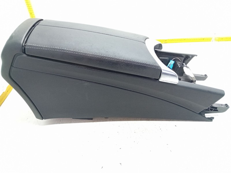 Recambio de consola central para mercedes-benz clase c (w205) c 220 bluetec / d (205.002, 205.004) referencia OEM IAM   