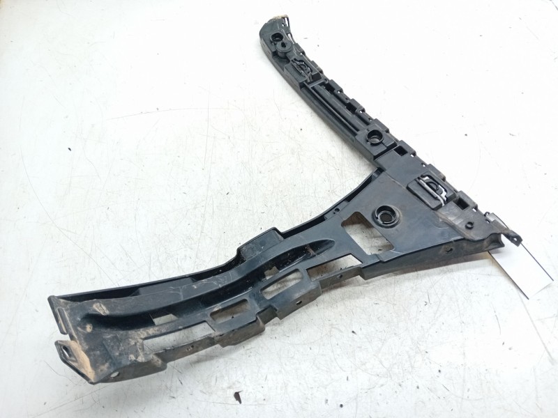 Recambio de soporte paragolpes trasero izquierda para mercedes-benz clase c (w205) c 220 bluetec / d (205.002, 205.004) referenc