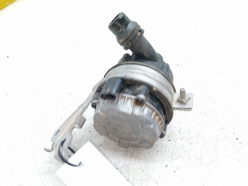 Recambio de motor electrico de agua para mercedes-benz clase c (w205) c 220 bluetec / d (205.002, 205.004) referencia OEM IAM A0