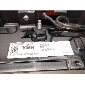 Recambio de luz central de freno para audi a1 (8xk) 1.0 tfsi referencia OEM IAM 8X4827933B  