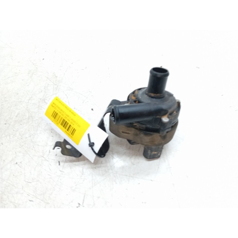 Recambio de motor electrico de agua para mercedes-benz clase c (w205) c 220 bluetec / d (205.002, 205.004) referencia OEM IAM A2