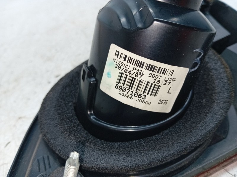 Recambio de piloto trasero izquierdo porton para nissan qashqai / qashqai +2 i (j10, nj10, jj10e) 2.0 dci referencia OEM IAM 890