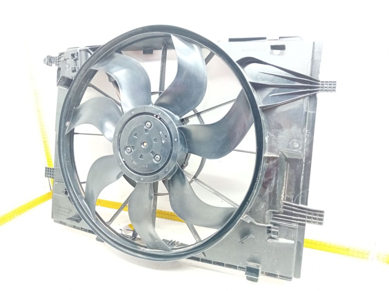 Recambio de electroventilador para mercedes-benz clase c (w205) c 220 bluetec / d (205.002, 205.004) referencia OEM IAM   