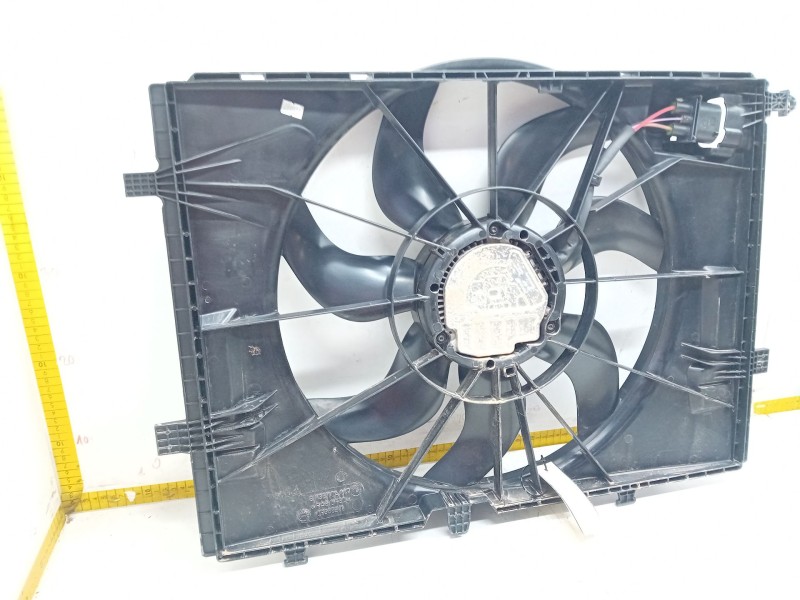 Recambio de electroventilador para mercedes-benz clase c (w205) c 220 bluetec / d (205.002, 205.004) referencia OEM IAM   