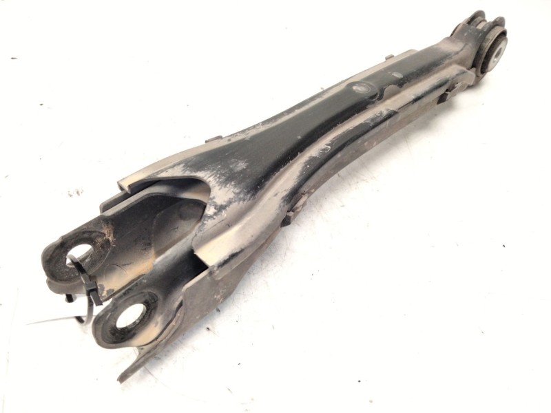 Recambio de brazo suspension inferior trasero derecho para mercedes-benz clase c (w205) c 220 bluetec / d (205.002, 205.004) ref