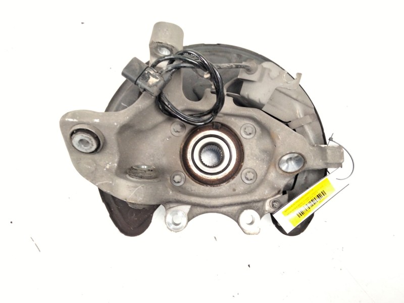 Recambio de mangueta trasera derecha para mercedes-benz clase c (w205) c 220 bluetec / d (205.002, 205.004) referencia OEM IAM  