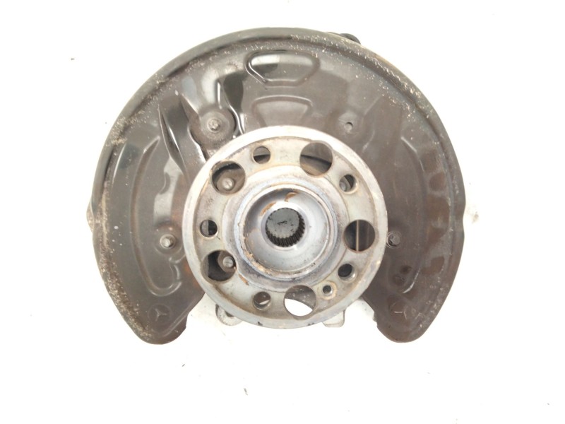 Recambio de mangueta trasera izquierda para mercedes-benz clase c (w205) c 220 bluetec / d (205.002, 205.004) referencia OEM IAM