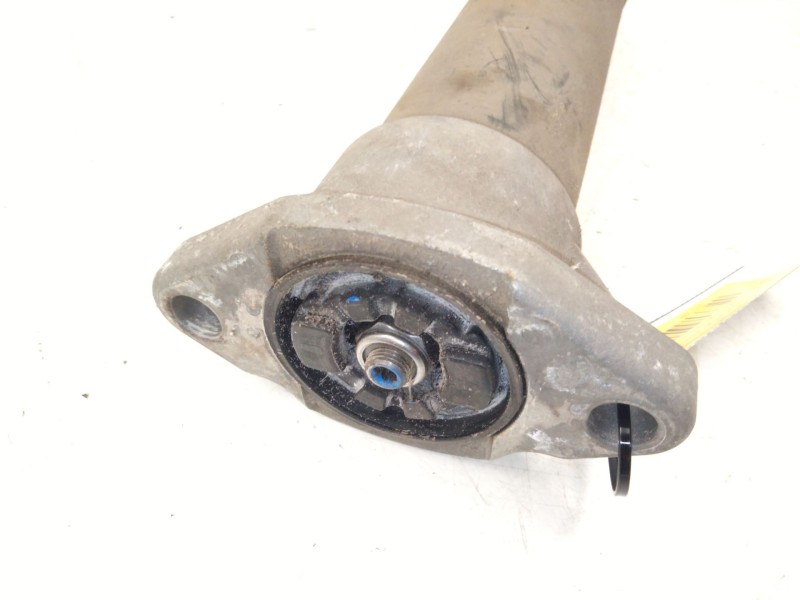 Recambio de amortiguador trasero izquierdo para mercedes-benz clase c (w205) c 220 bluetec / d (205.002, 205.004) referencia OEM