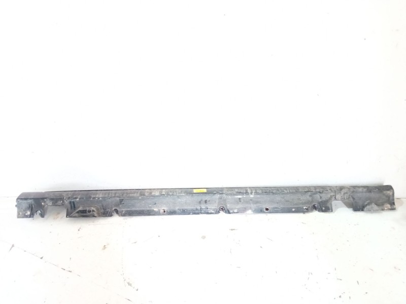 Recambio de talonera izquierda para mercedes-benz clase c (w205) c 220 bluetec / d (205.002, 205.004) referencia OEM IAM   