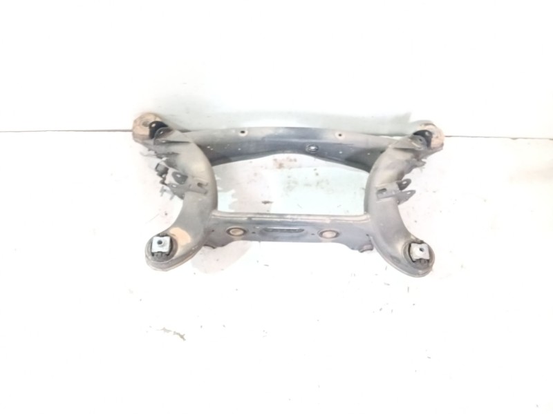 Recambio de subchasis trasero para mercedes-benz clase c (w205) c 220 bluetec / d (205.002, 205.004) referencia OEM IAM   