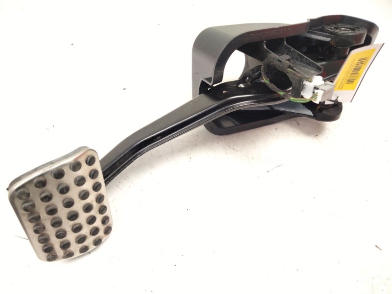 Recambio de pedal freno para mercedes-benz clase c (w205) c 220 bluetec / d (205.002, 205.004) referencia OEM IAM A2052920415  