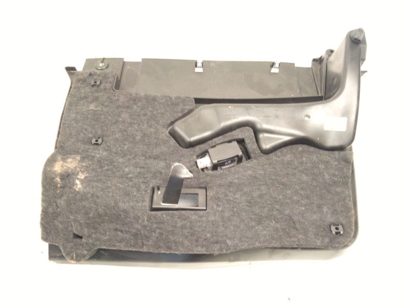 Recambio de moldura delantera derecha para mercedes-benz clase c (w205) c 220 bluetec / d (205.002, 205.004) referencia OEM IAM 