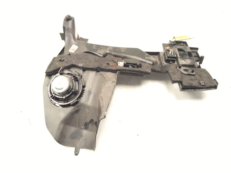 Recambio de moldura delantera izquierda para mercedes-benz clase c (w205) c 220 bluetec / d (205.002, 205.004) referencia OEM IA