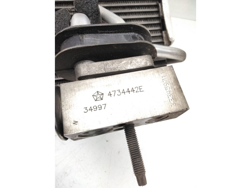 Recambio de radiador aire acondicionado interior para chrysler voyager i (as) 2.5 referencia OEM IAM 4734442E  