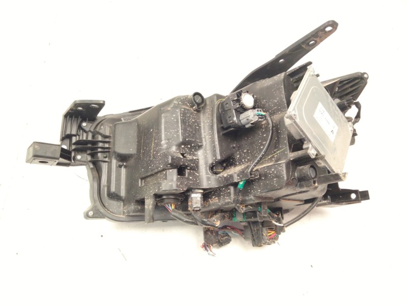 Recambio de faro derecho para mazda cx-30 (dm) skyactiv-g m hybrid referencia OEM IAM DGJ151030  